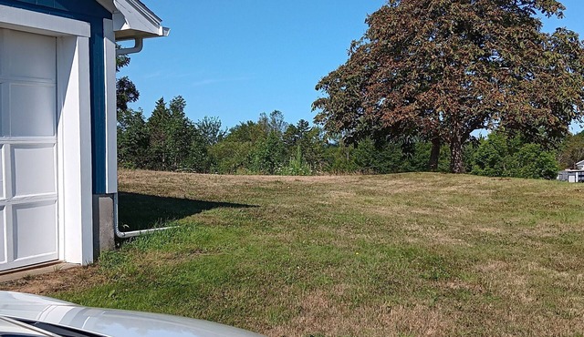 Bright, spacious Acadian Home with country views and in reach of Acadian Shores!