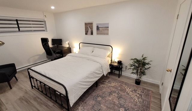 Bright & Spacious 2 bedroom