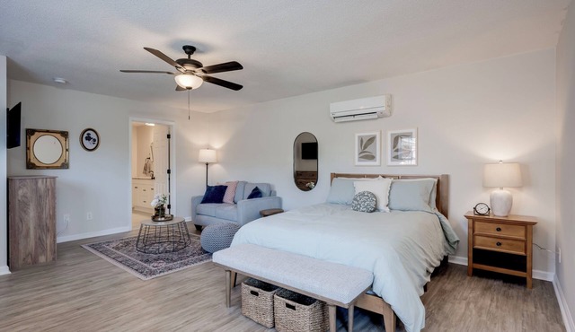 Bright Spacious Augusta Cottage - 1 Bedroom Studio With Parking