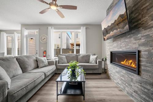 Bright & Spacious Family Retreat