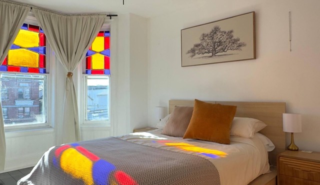 Bright & Spacious Home close to NYC and World Cup