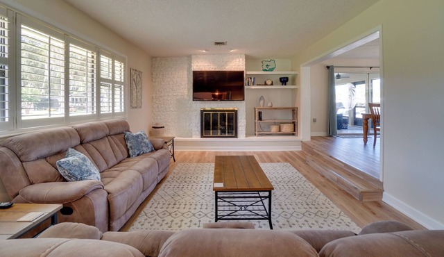 Bright & Spacious Tavares Home w/ Boat Dock!