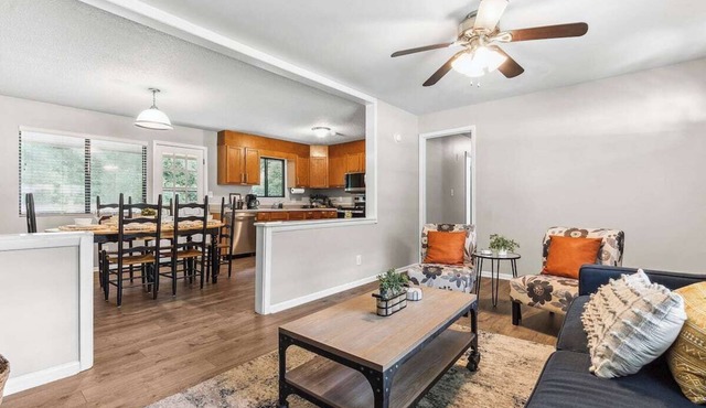 Bright & Spacious w/Fast Wi-Fi