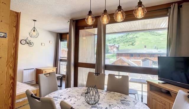 Bright studio 4 pers., pets allowed, ideal location at slopes