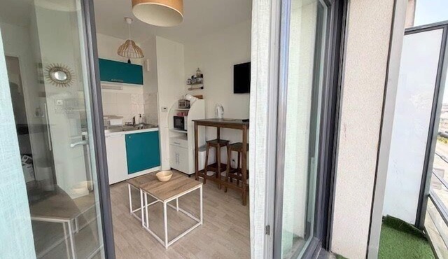 Bright studio apartment in La Rochelle