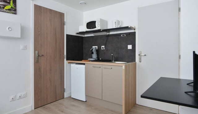 Bright studio near Lille’s city center – Welkeys