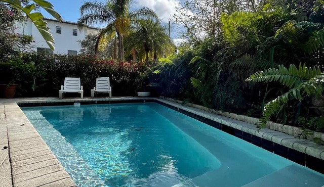 Bright Stylish Apt in Las Olas Blvd Victoria Park