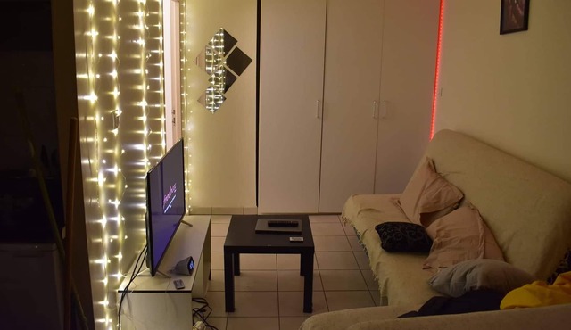 Bright T1 in the heart of the pink city and close to all amenities