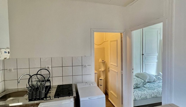 Bright T3 near train station