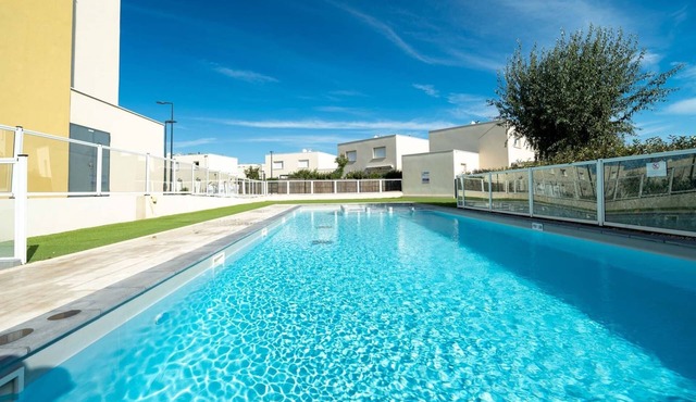 Bright Villa by the Valras Sea