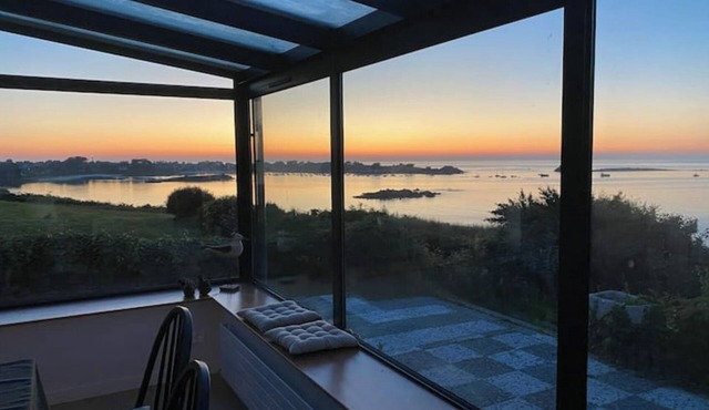 Bright villa with breathtaking ocean views.