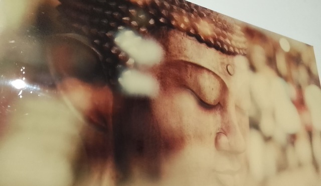 Bright, warm, spacious 3 bedroom flat with balcony, Redditch