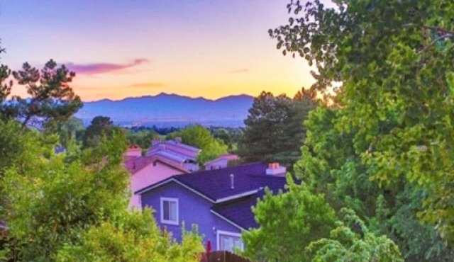 Brighton 7 Bedroom Home by RedAwning