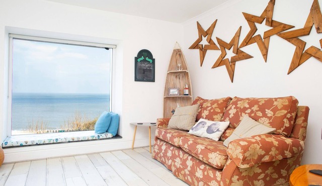 Brigydon, Tresaith - Two Bedroom Cottage, Sleeps 5