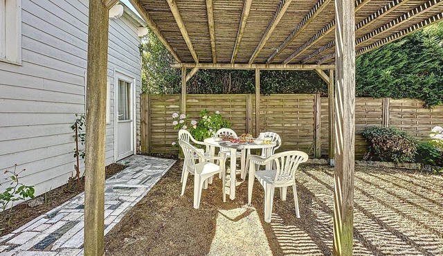 Brin de Muguet by Interhome