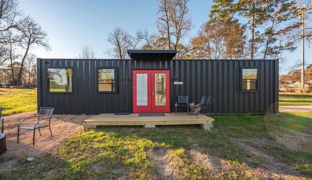 Brine Time: 2 mins to Lake Conroe! Heated Pool, Fire Pit, Stocked Ponds