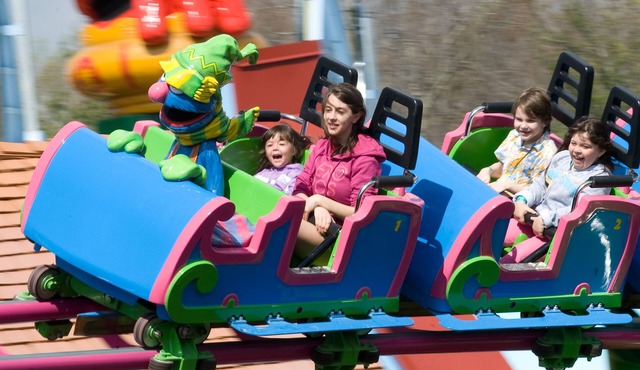 Bring the Family! This 4 BDR/4BA has lots of space/near all the excitement!