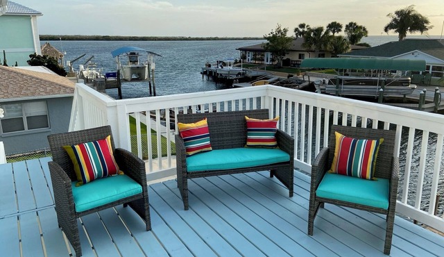 Bring the whole family to this beautiful waterfront home 6 bedrooms 3 bathroom