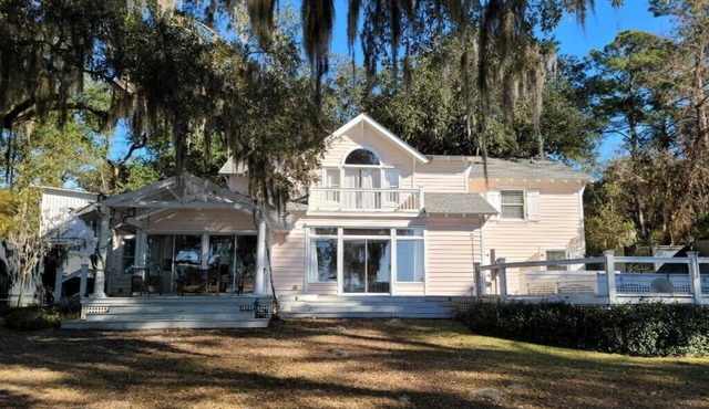 Bring your boat and bask on your own dock on Broomfield Creek.