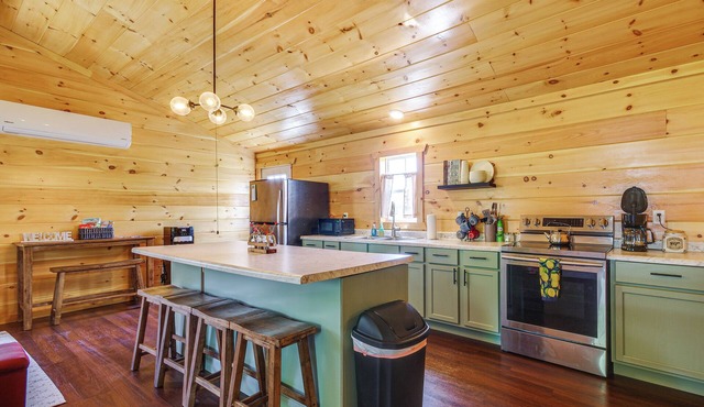 Bring Your Boat: Cabin w/Lake Access in Halfway