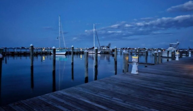 BRING YOUR BOAT. Guest able to dock boat while during their stay.