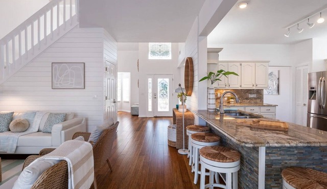 Bring Your Boat Heated Pool spa Dock Beach