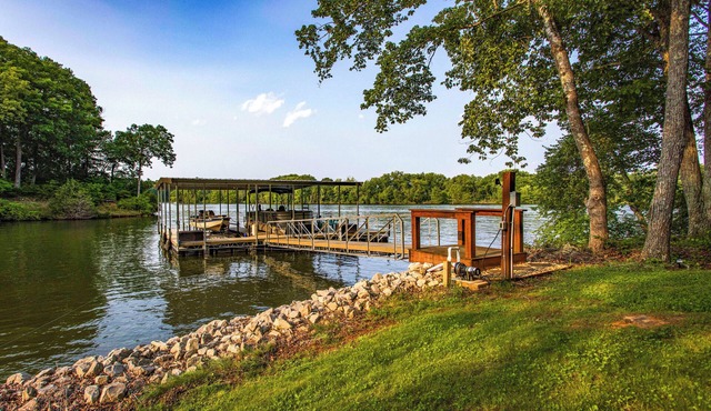 Bring Your Boat! Waterfront Stay on Tims Ford Lake