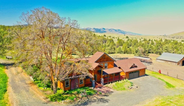 Bring your Horse- Upscale Ranch Retreat with Ride-Out Access.