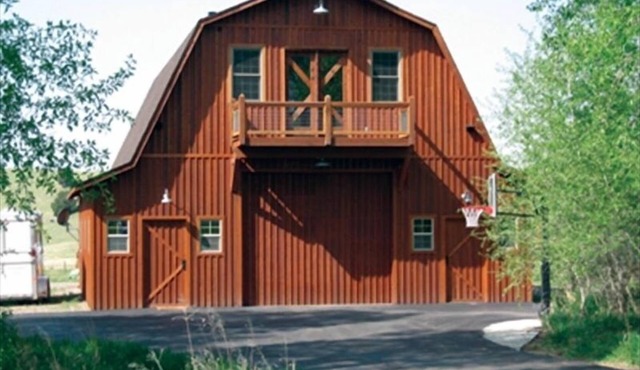 Bring Your Horses, Refined Accommodations, Western Hospitality