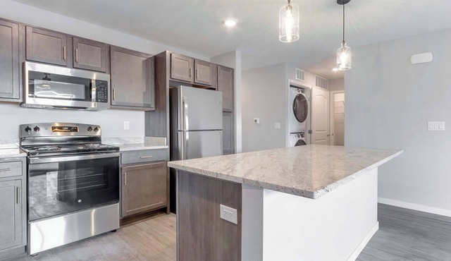 Bring Your Own Bed - Baraboo Unfurnished 2 bedroom