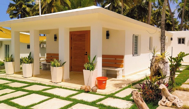 Brisa Atlántico 2-bedroom in brilliant La Boca with AC, WiFi on secluded beach