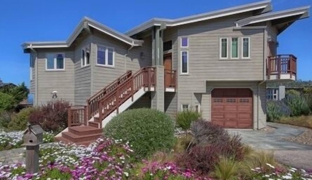 Bristol By the Sea: 3 BR, 3 BA House in Cambria, Sleeps 8