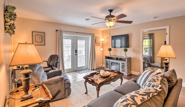 Bristol Escape w/Patio, 2 Mi to Downtown!