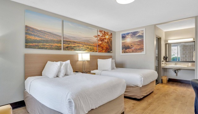 Bristol Parkway Inn