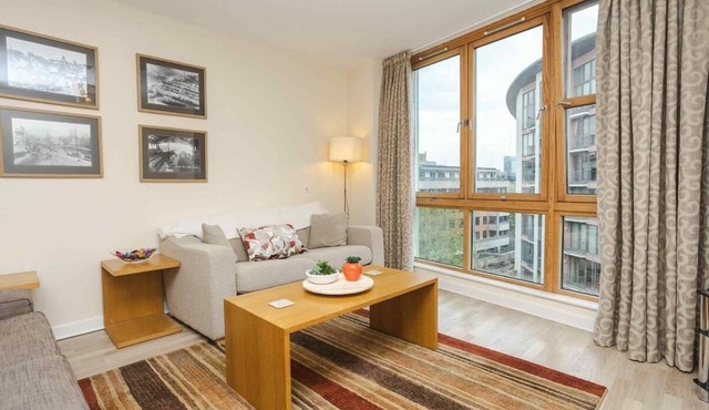 Bristol Serviced Stay for Pros