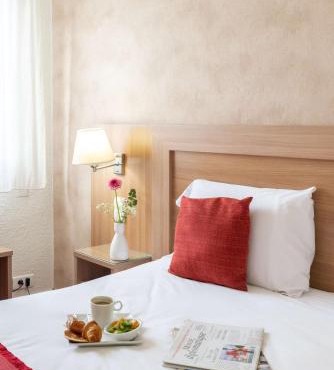 Brit Hotel Confort Castres