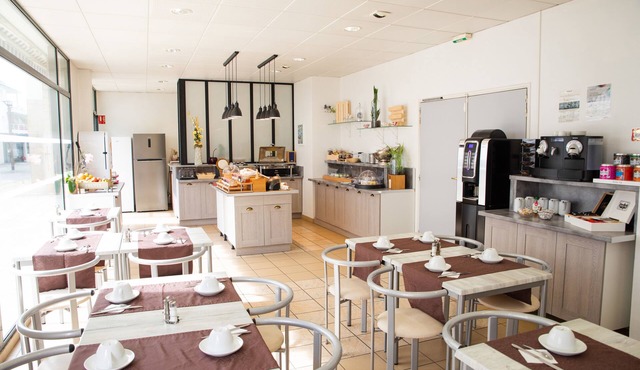 BRIT HOTEL Confort Lannion Centre Gare