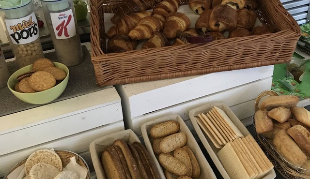 Brit Hotel Essentiel Tours Sud – Chambray-lès-Tours