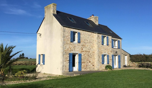 Brittany country house near the sea and beaches