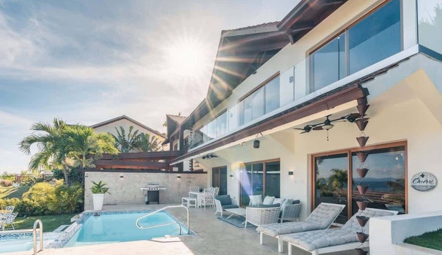 Brkfst included+private pool at Puerto Bahia B4