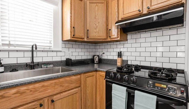 Broad Ripple Bliss: Vintage & Modern Mix