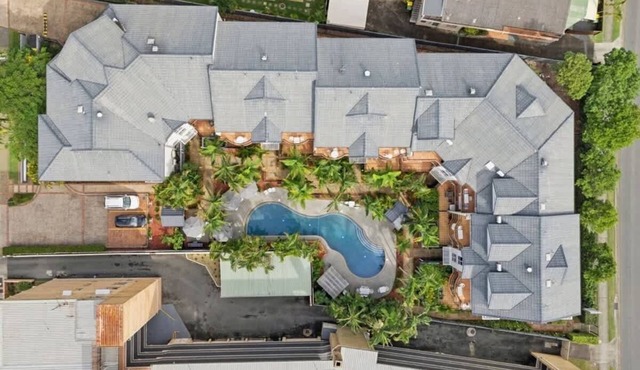 Broadwater Waterfront Balcony near Sea World