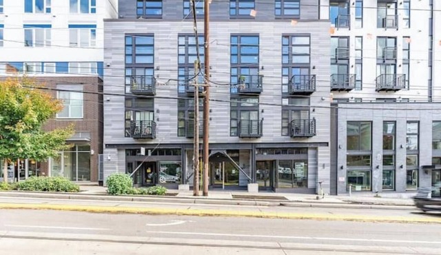 Broadway-Condotel on First Hill