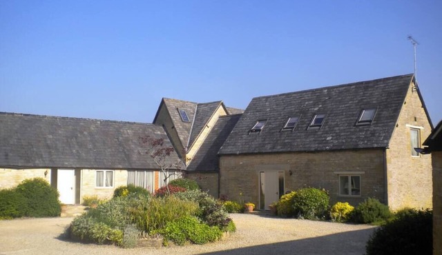 Broadway House, 7 Beds, 6 Baths