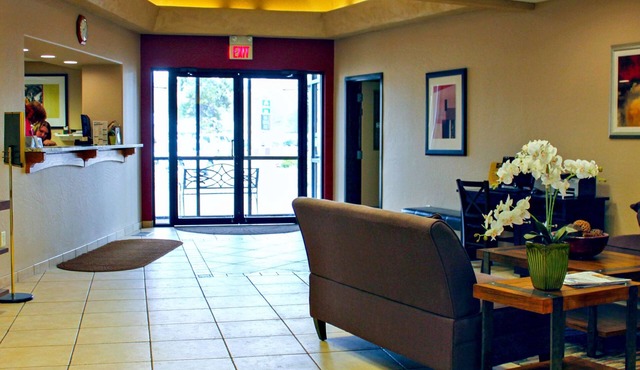 Broadway Inn Conference Center