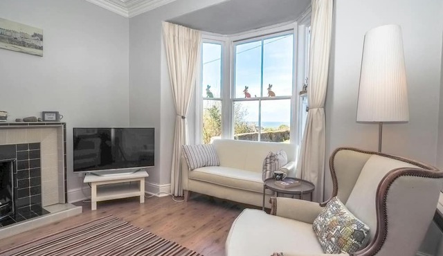 Brodawel, New Quay - Three Bedroom Cottage, Sleeps 6