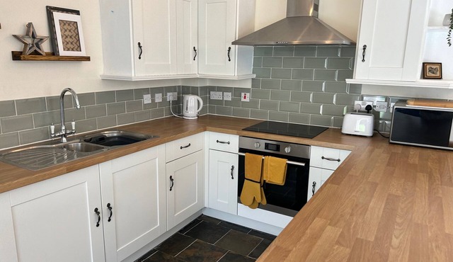 Bromyard-apartment-2br-parking-5mintocitycenter