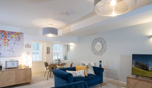 Bronte Apartment - Nr Kirkby Lonsdale by LetMeStay