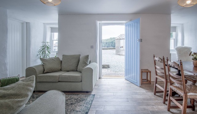 Brook Cottage - 2 Bedroom Cottage - Dale