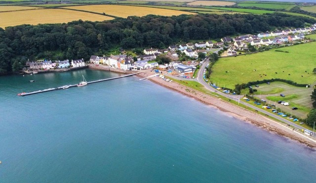 Brook Cottage - 7 Bedroom Cottage - Dale